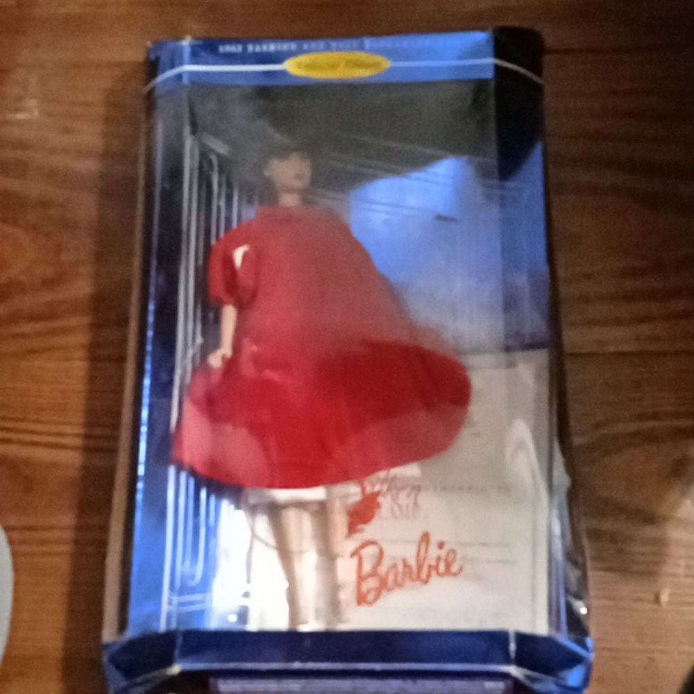 Collector's Edition Silken Flame Barbie